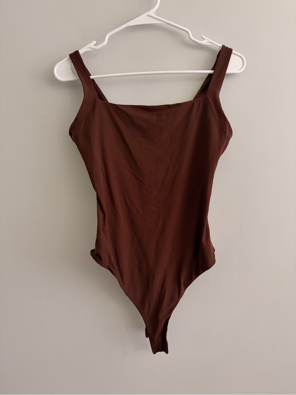 Quince Bodysuit square neck Large Brown